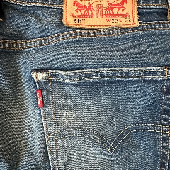 Men's Blue Levi's 511 Jeans (32x32) - Picture 4 of 6